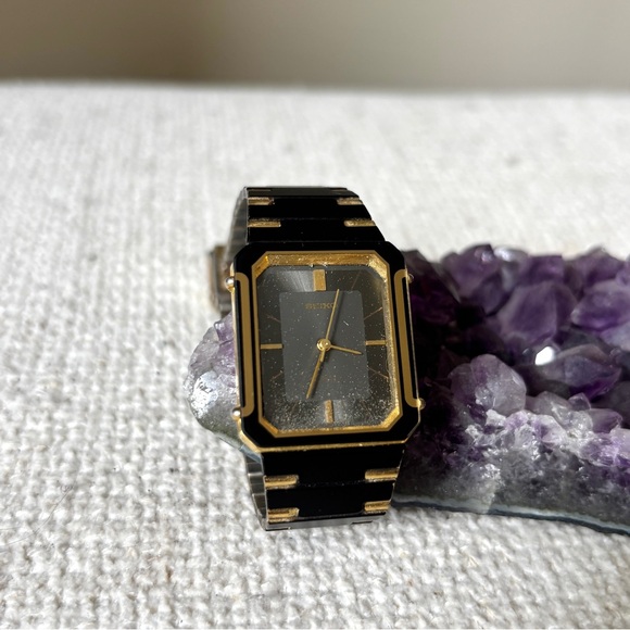 Seiko Black and Gold Octagon Watch - Picture 2 of 8